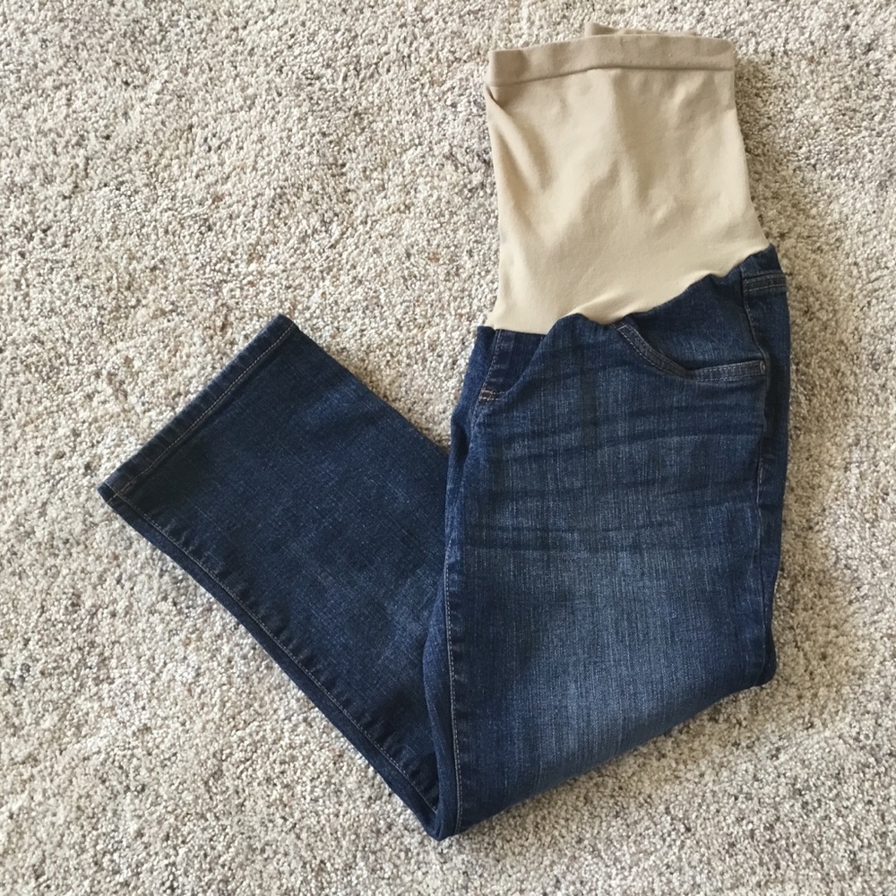 Maternity denim capris